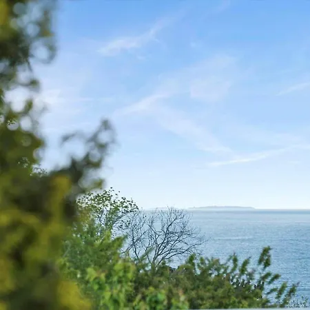 6667-allinge-solvej-1-b Nyaraló *